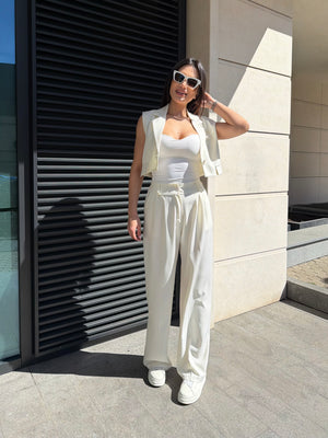 IVORY CROPPED VEST SET