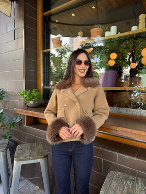 LUXE FUR CARDIGAN – Cardigan with Fluffy Collar and Cuffs