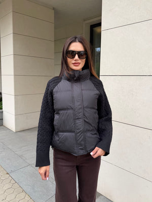 KNIT SLEEVE PUFFER JACKET – quilted jacket with knitted sleeves