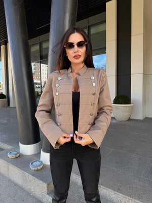 MILITARY JACKET – cropped jacket with metal buttons